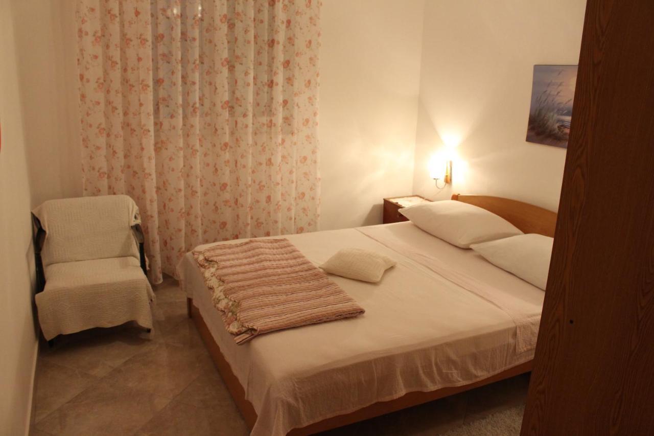 Apartmani Milisa L Primošten المظهر الخارجي الصورة