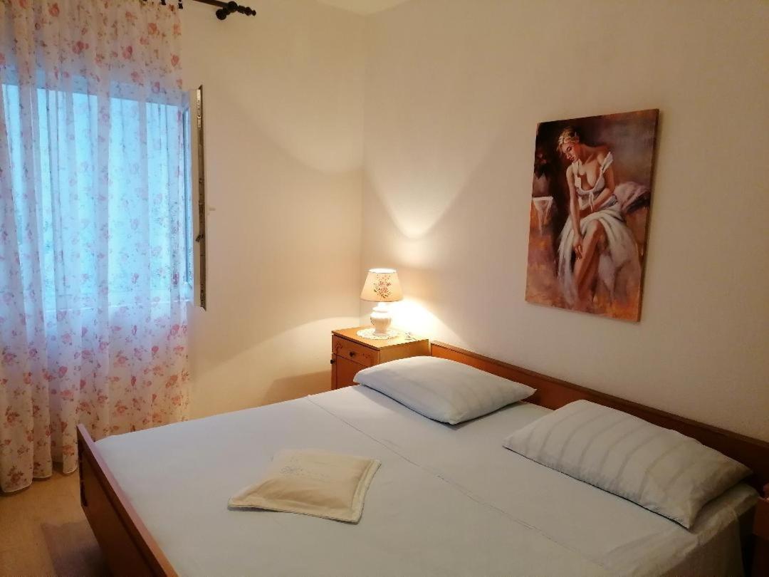 Apartmani Milisa L Primošten المظهر الخارجي الصورة