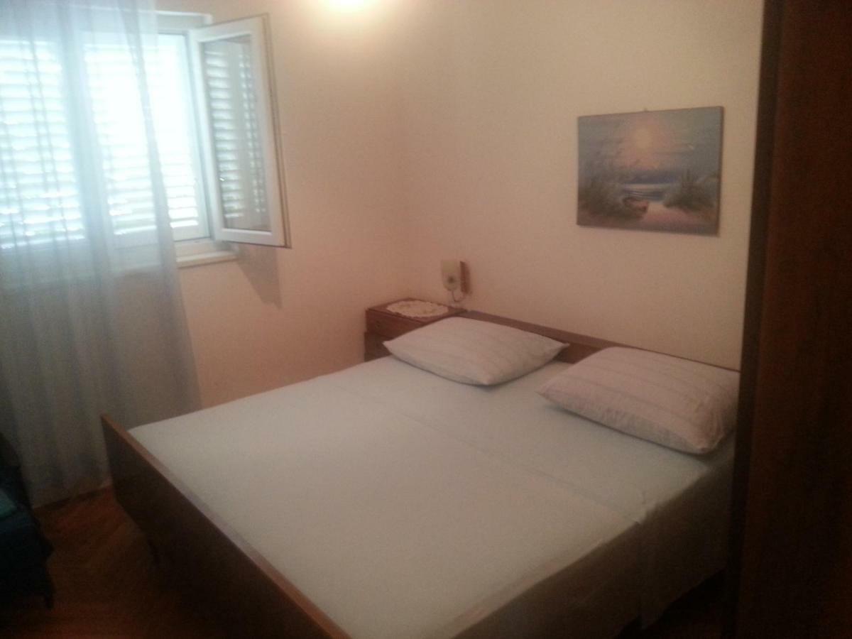 Apartmani Milisa L Primošten المظهر الخارجي الصورة